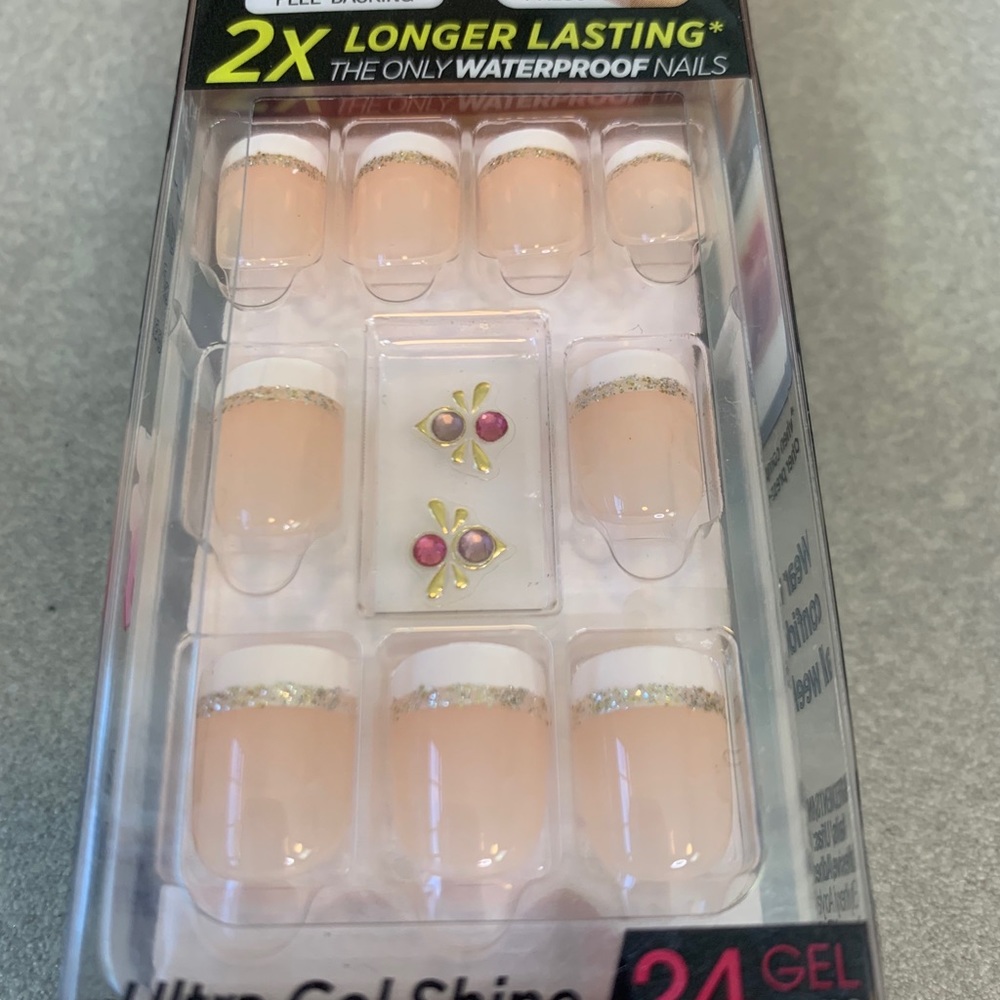 Kiss imPRESS 24 Press-On Ultra Shine French Nails - Picture 2 of 6